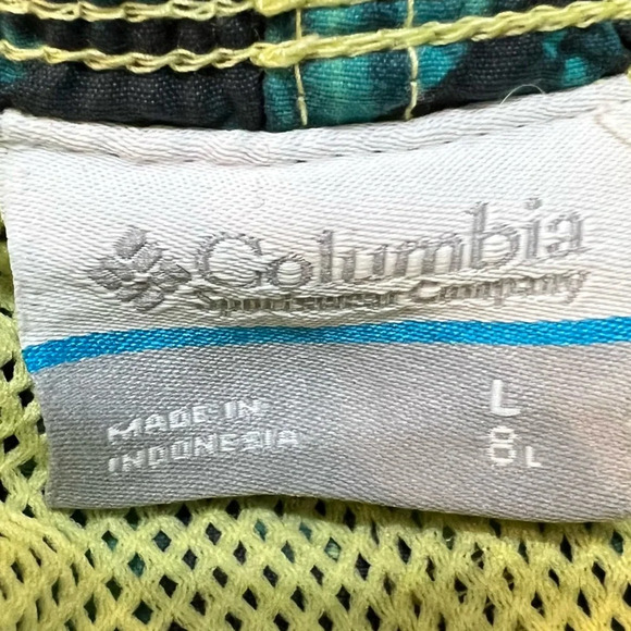 Columbia Belted OmniShade 8” Inseam Swim‎ Trunks. Size Large. - Picture 2 of 10